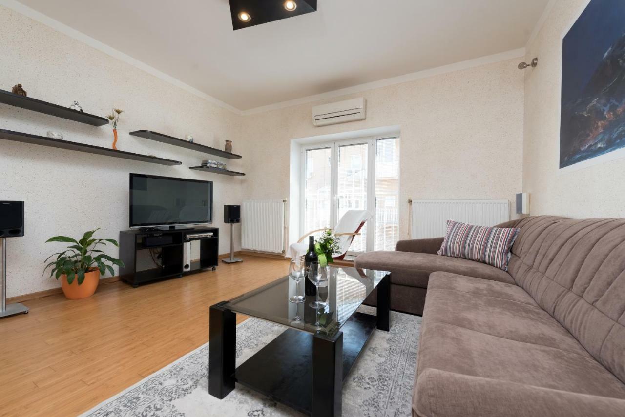 Apartment Cupido Rijeka Exterior photo